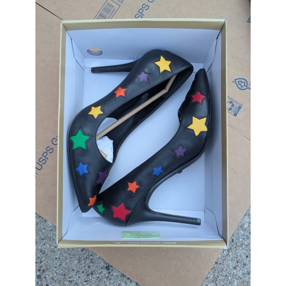 Michael Kors Raven NWB Black Leather Rainbow Star Inlay Pointed Toe Pumps Size 9 - Picture 2 of 11